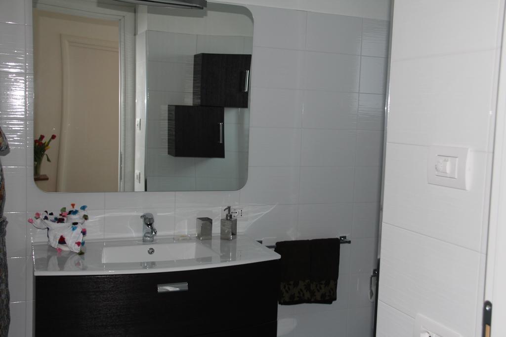 La Ciliegia Bianca Bed & Breakfast Belgirate Cameră foto